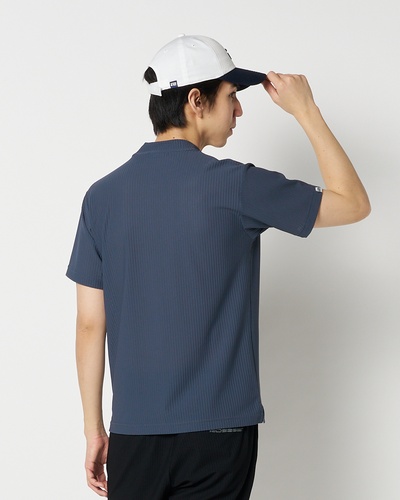 ブルー