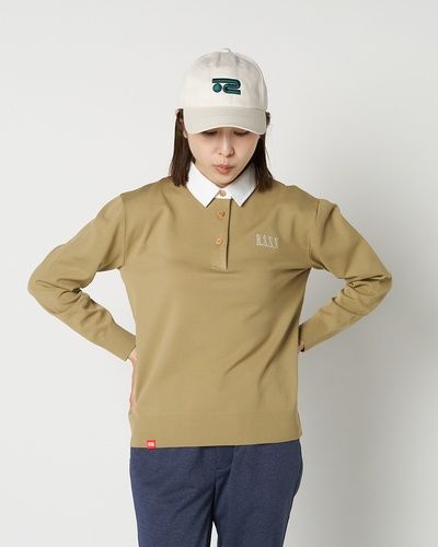 ベージュ