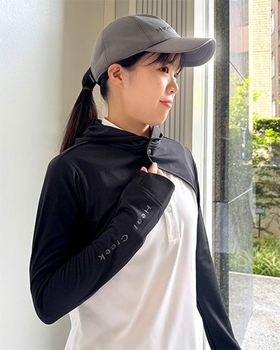 ブラック