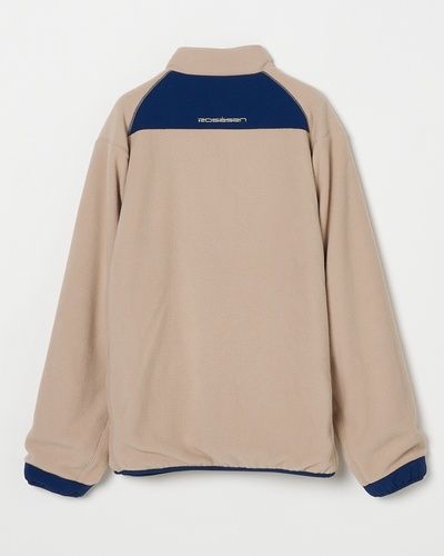 ベージュ×ブルー