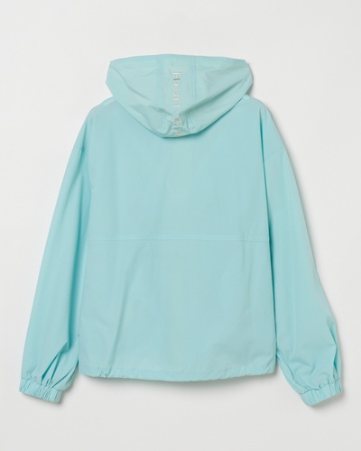 ライトグリーン