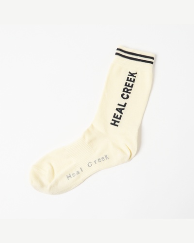 ライトイエロー