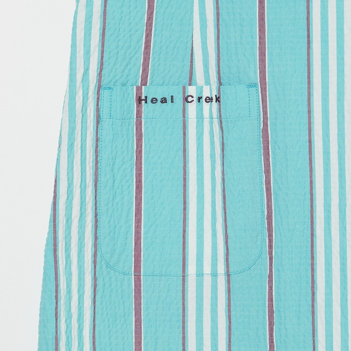 エメラルドグリーン系