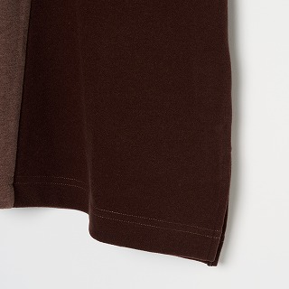 ライトブラウン