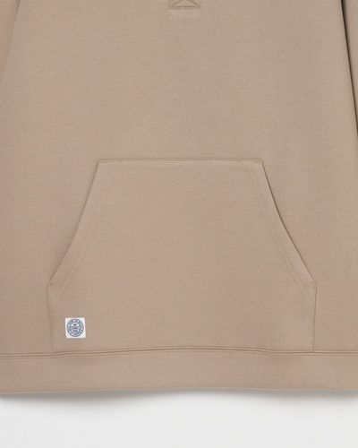 ベージュ