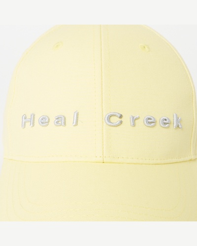 ライトイエロー