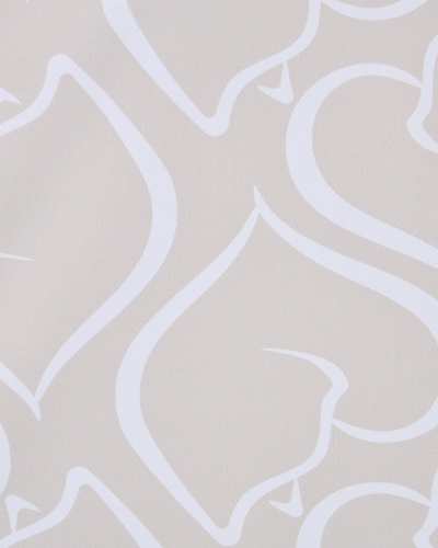 ライトベージュ