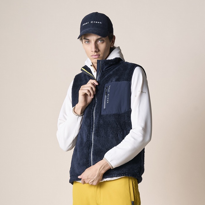 Heal Creek（ヒールクリーク）両面シャギーボアフルジップベスト