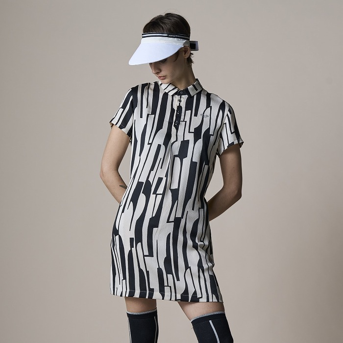 MUNITALP（ムニタルプ）プリント ストレッチハンマーサテン ワンピース