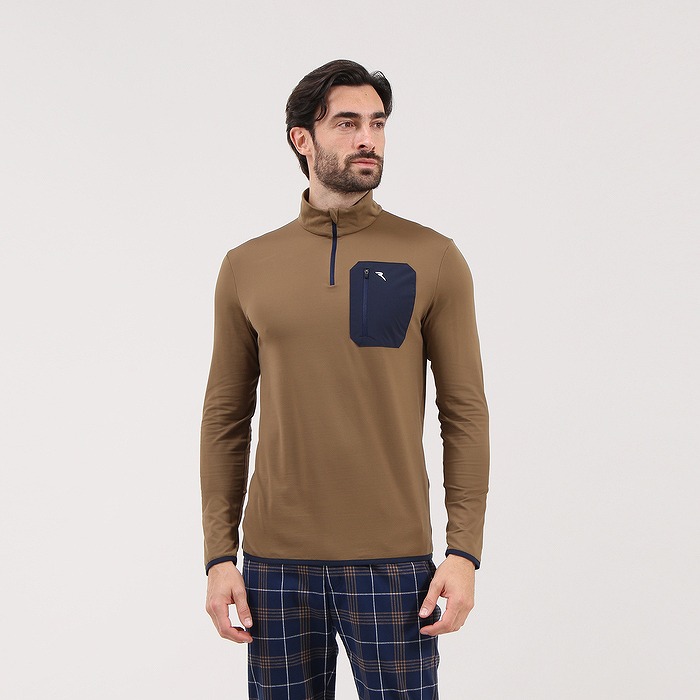 CHERVO（シェルボ）ポケット付きジップアップシャツ