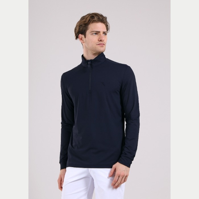 CHERVO（シェルボ）ハーフジップタートルネックセーター