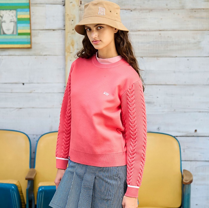 Rosasen（ロサーセン）軽量 ケーブル編み クルーネックニット