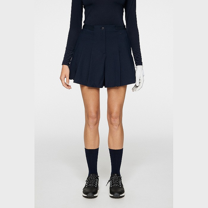 J.LINDEBERG（ジェイリンドバーグ）ハイウエストプリーツショートパンツ