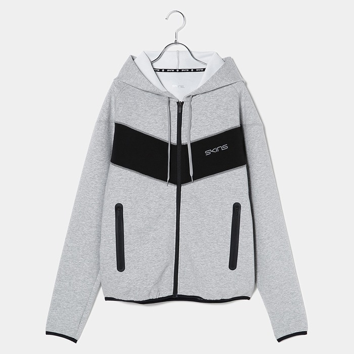 SKINS（スキンズ）アクティブウェア テックダンボールニットブルゾン